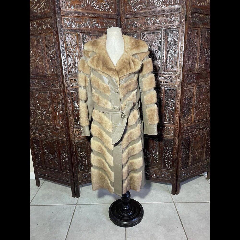 Vintage Roland Furs Canada Tan Fur And Leather 43" Full Length Coat